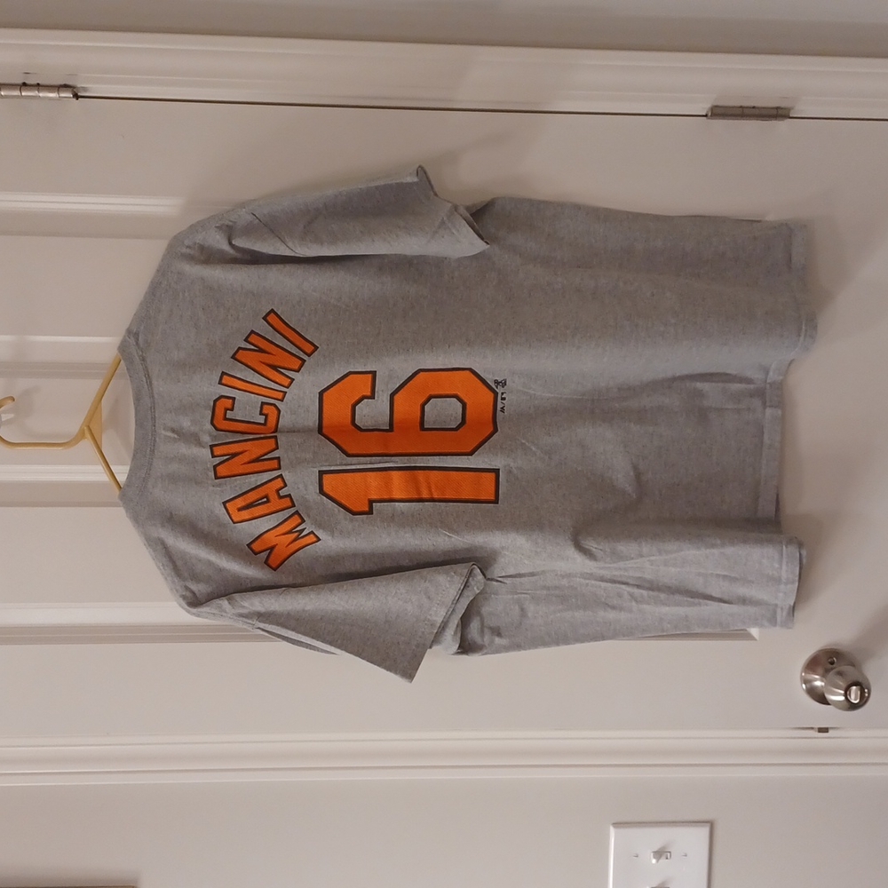ORIOLES Tee Shirt - Picture 2 of 3